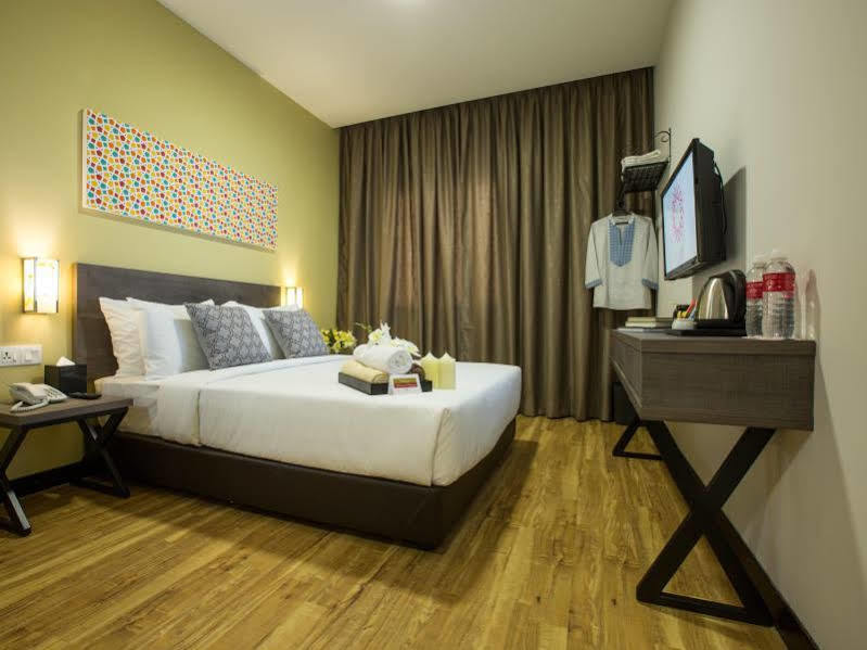 Humaira Hotel Тана Мера Екстериор снимка