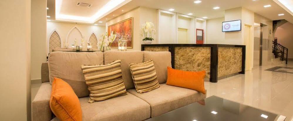 Humaira Hotel Тана Мера Екстериор снимка